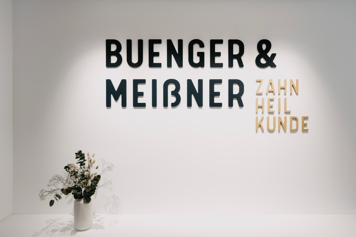 Empfang Buenger & Meißner Zahnheilkunde - Zahnarzt und Zahnärztin in Potsdam