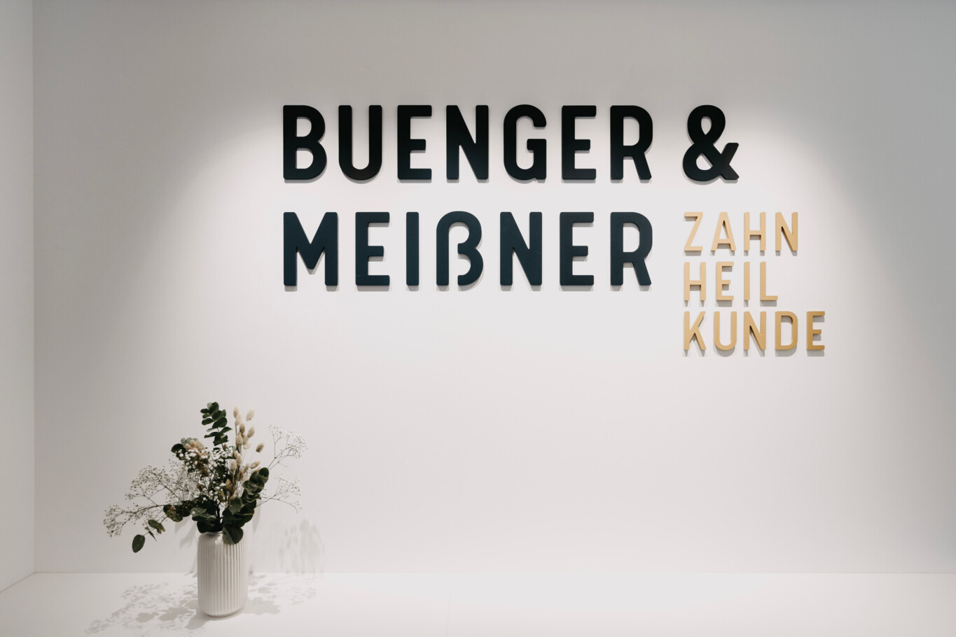 Empfang Buenger & Meißner Zahnheilkunde - Zahnärzte in Potsdam